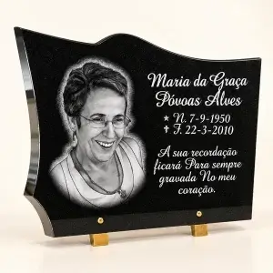 Lápide PL25L em granito preto com fotografia gravada a laser
